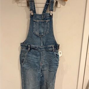 Old navy size 2 Denim Overalls distressed knees